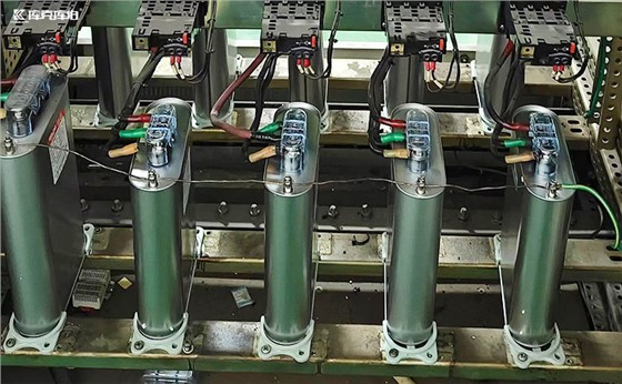 无功补偿电容器