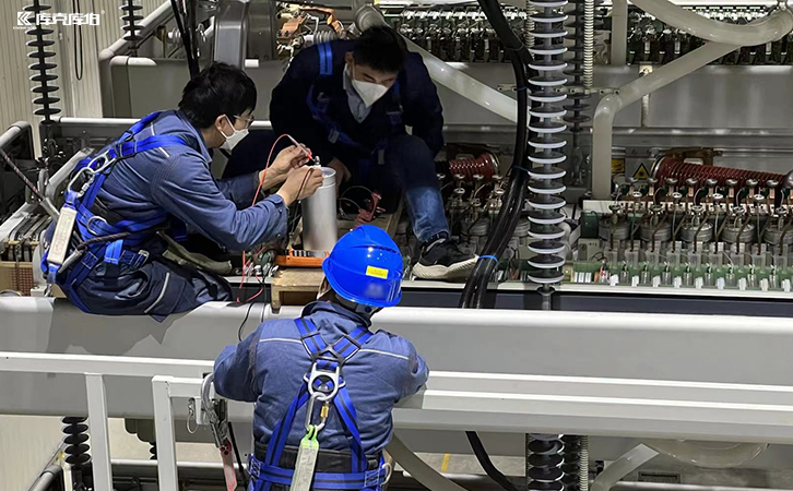 直流支撑电容器