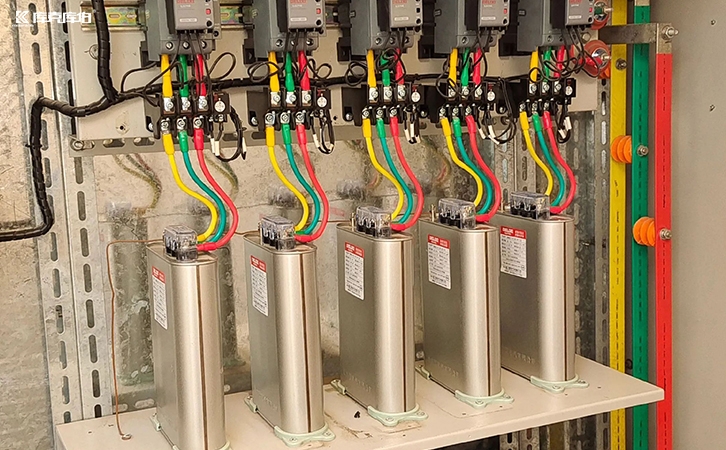 低压补偿电容器